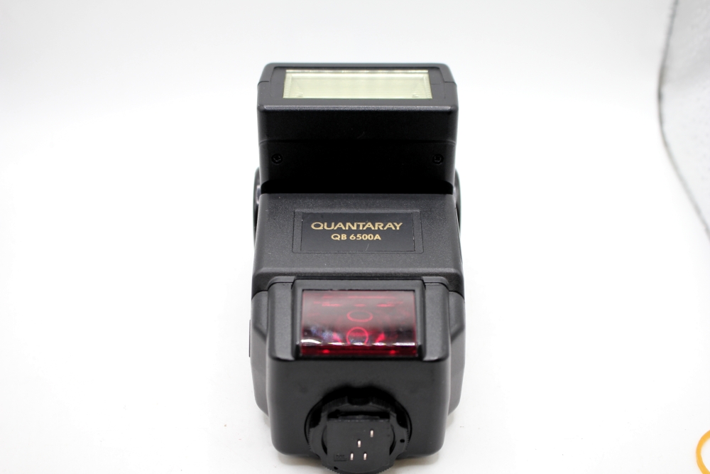 Quantaray QB 6500A Minolta TTL Flashgun. (USED)