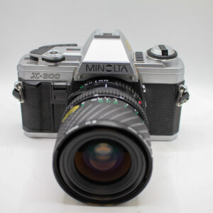 Minolta X-300 + Sigma 28-70mm F3.5-4.5 (USED)