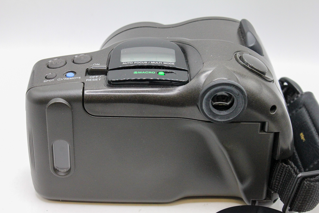 Olympus AZ-330 Super Zoom 35mm Film Camera. (Used)