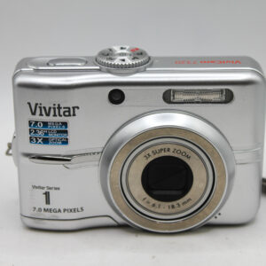 Vivitar Vivicam 7320 Compact Digital Camera. (Used)