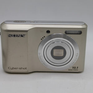 Sony DSC S2000 Compact Digital Camera. (Used)