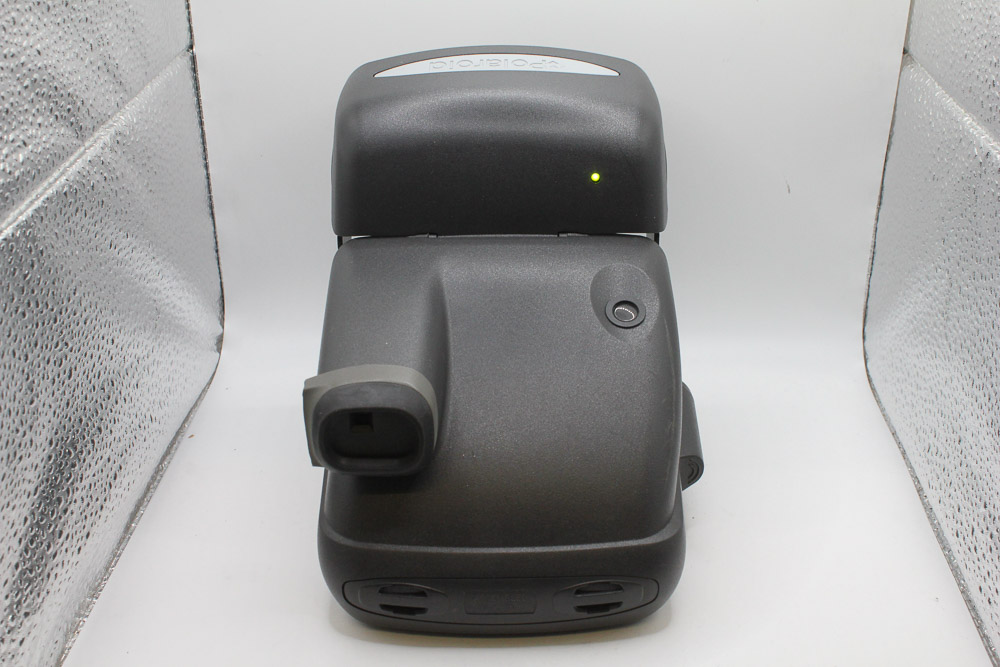 Polaroid 600 Instant Camera. (Used)