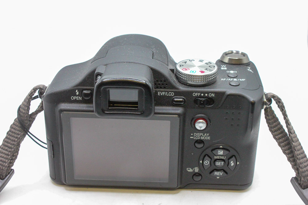 Panasonic Lumix FZ8 (Used)