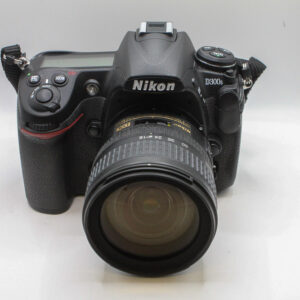 Nikon D300s with 18-70 3.5-4.5 AF-S DX G Lens. (Used)
