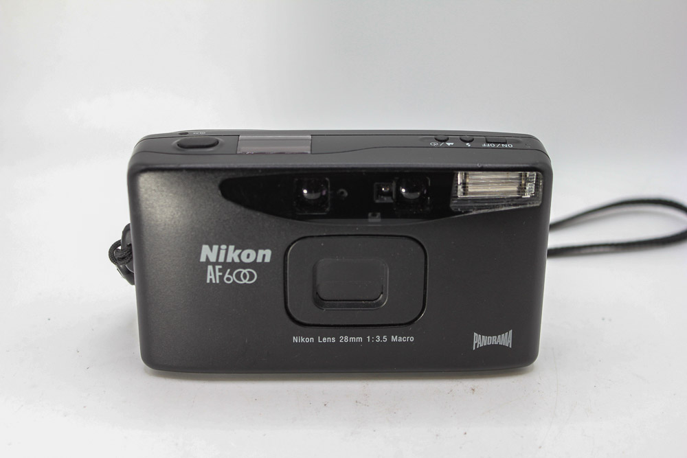 Nikon AF 600 35mm Film Compact Camera (Used)