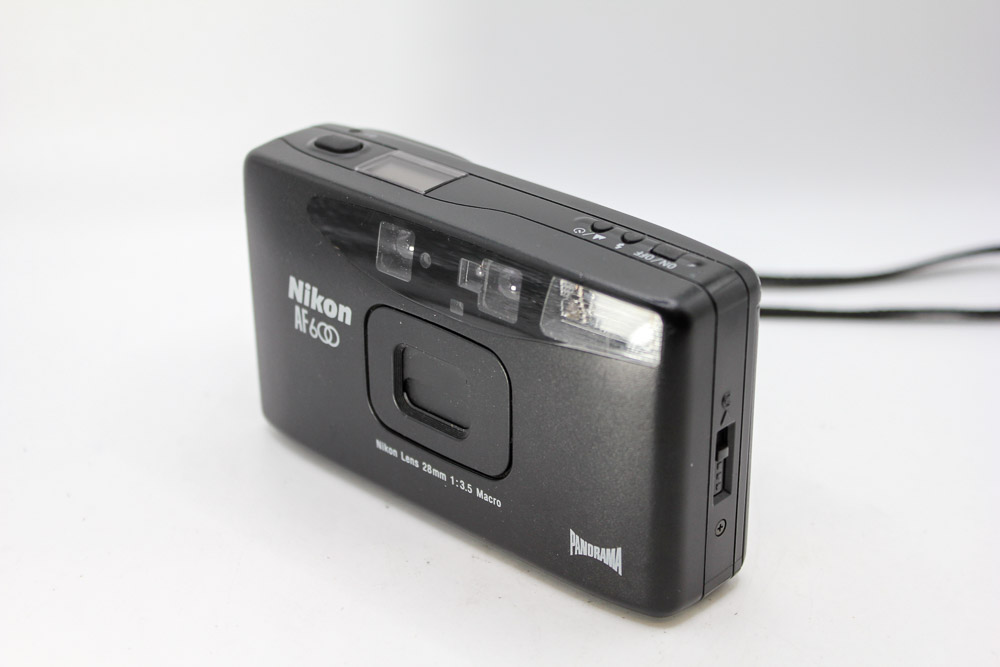 Nikon AF 600 35mm Film Compact Camera (Used)