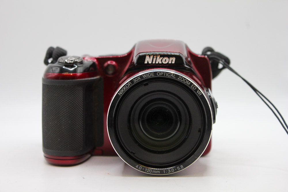 Nikon Coolpix L820 Digital Bridge Camera. (Used)