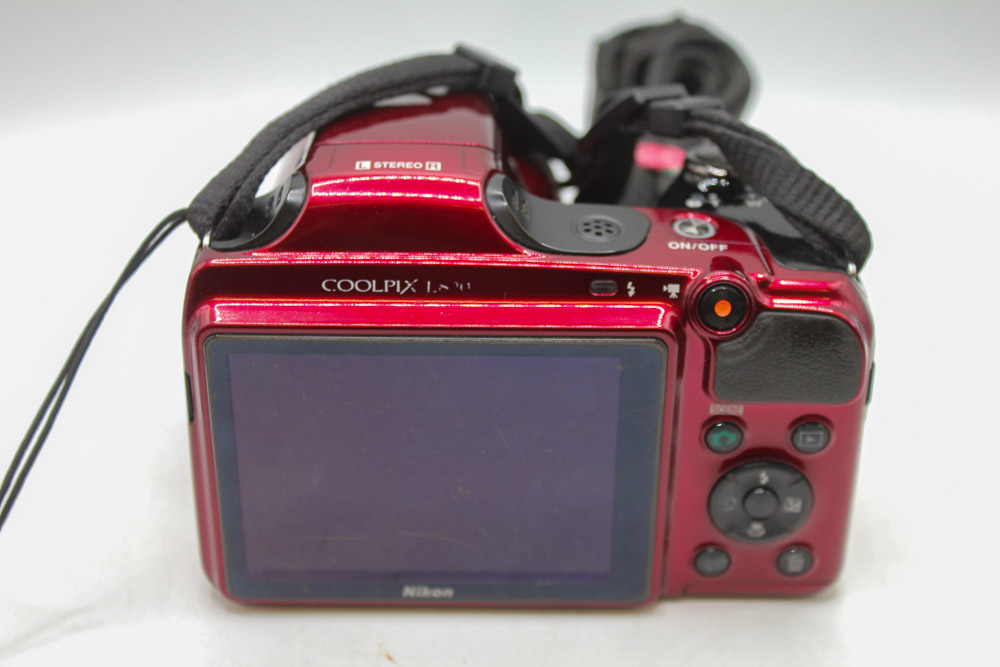 Nikon Coolpix L820 Digital Bridge Camera. (Used)