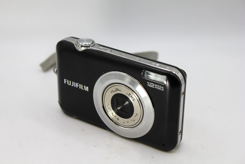 Fujifilm JV 110 Digital Compact Camera. (Used)