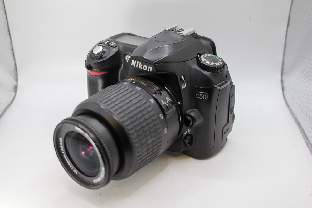 Nikon D50 + 18-55mm F3.5-5.6 G ED Lens (Used)