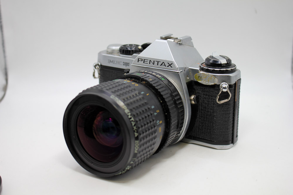 Pentax ME Super + 35-70 f3.5-4.5 PKA 35mm Film (USED)