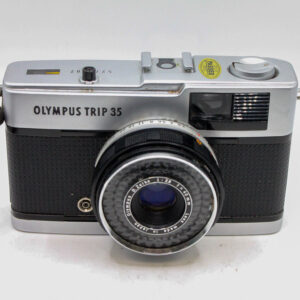 Olympus Trip 35. 35mm Compact Camera. (Used)