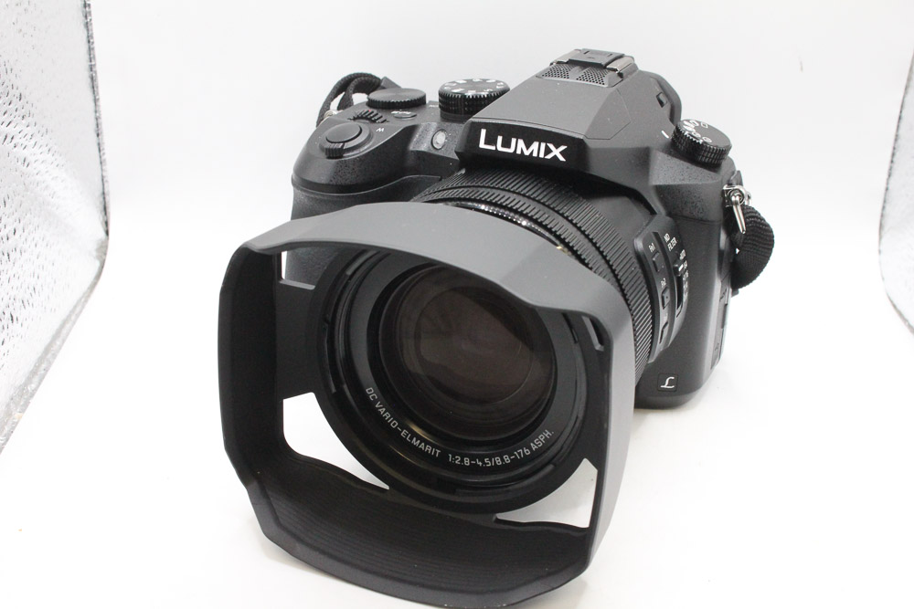 Panasonic Lumix DMC-FZ2000. Digital Bridge Camera (Used)