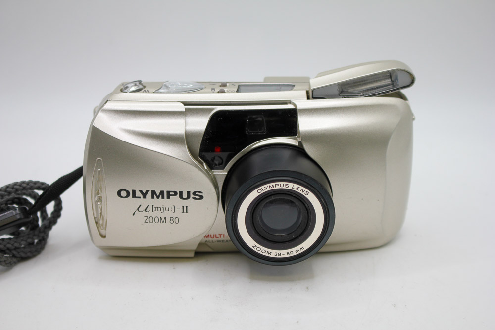 Olympus MJU Zoom 80 II Silver. 35mm Film Camera. (Used)