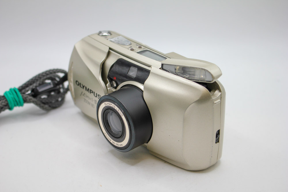Olympus MJU Zoom 80 II Silver. 35mm Film Camera. (Used)