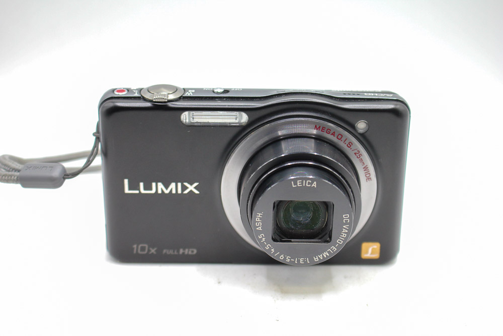 Panasonic Lumix SZ7 Digital Compact Camera. (Used)